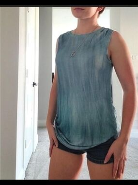 T Tahari Draped Blue Ocean Wash Sleeveless Tank Top Size XS
